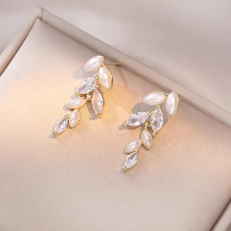 Elegant Rhinestone Drop Earrings - FY0061